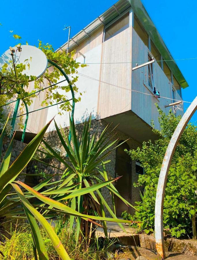 Hotel Green Garden Dilijan Exterior foto