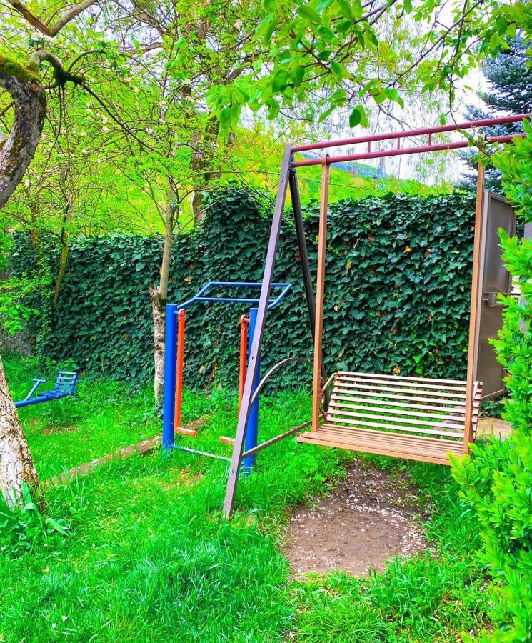 Hotel Green Garden Dilijan Exterior foto