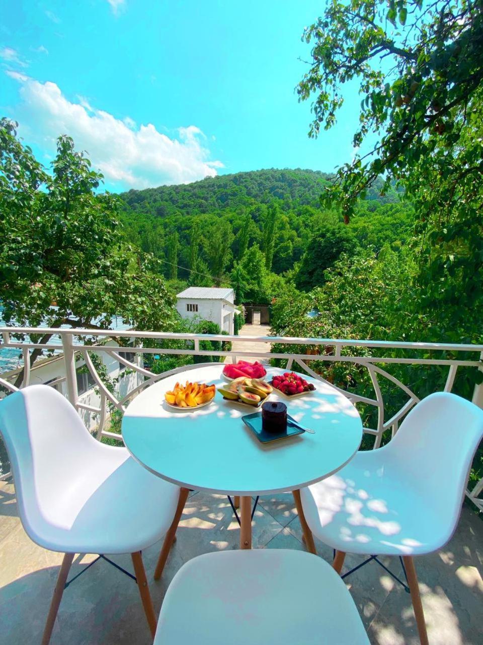 Hotel Green Garden Dilijan Exterior foto